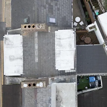 ベッド・アンド・ブレックファスト Charming Retreat In