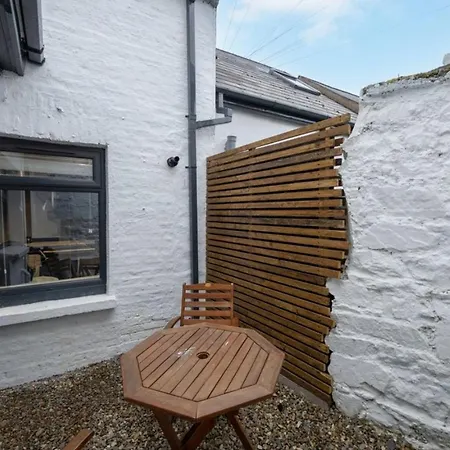 Charming Retreat In ベッド・アンド・ブレックファスト *