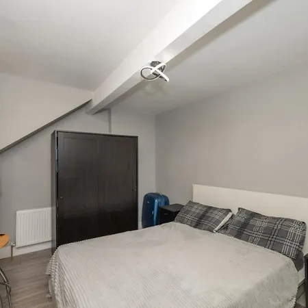 Charming Retreat In ベッド・アンド・ブレックファスト *