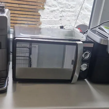 Charming Retreat In * コーク