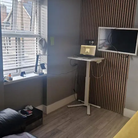 Charming Retreat In Отель типа 