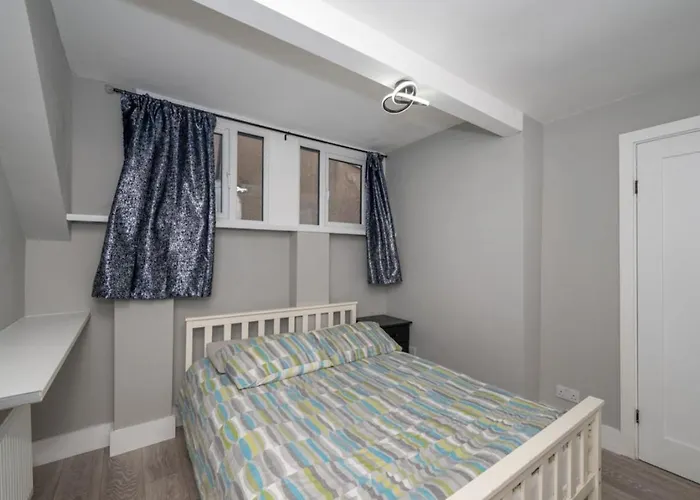 Charming Retreat In Отель типа 